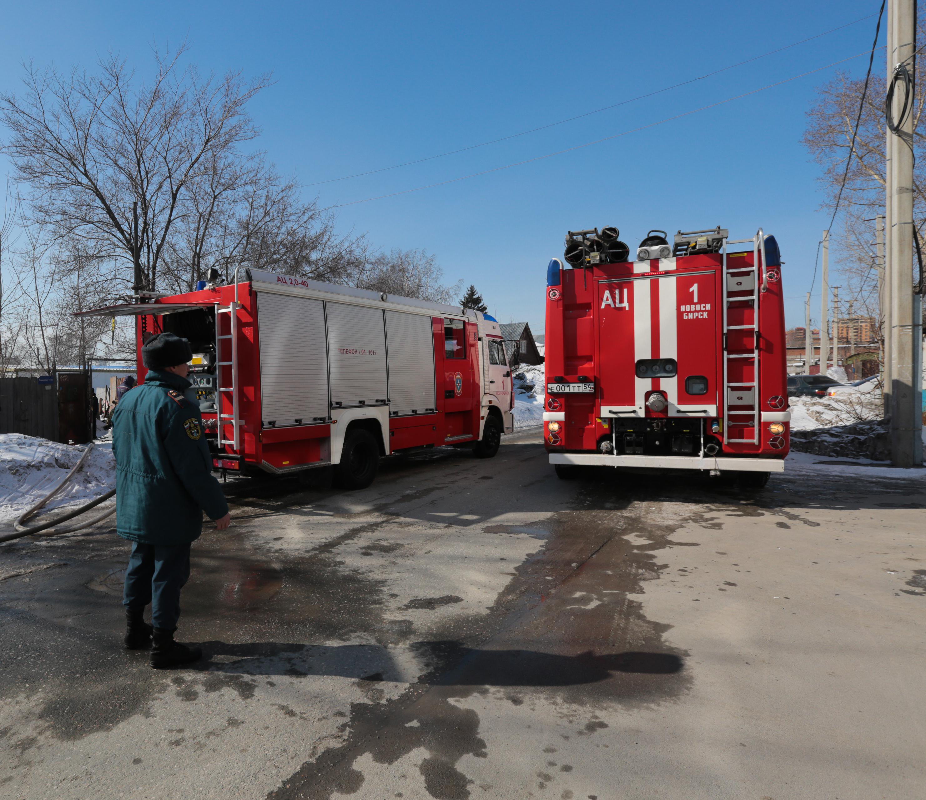 Два человека погибли на пожарах за неделю в Новосибирске