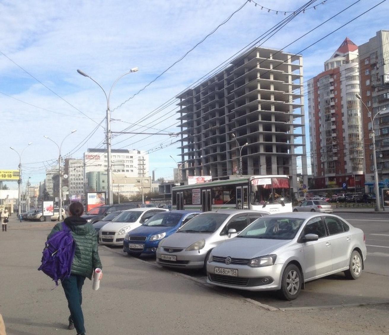 Надоело смотреть на скелет» — ЖК «Берлин» в центре города реанимируют