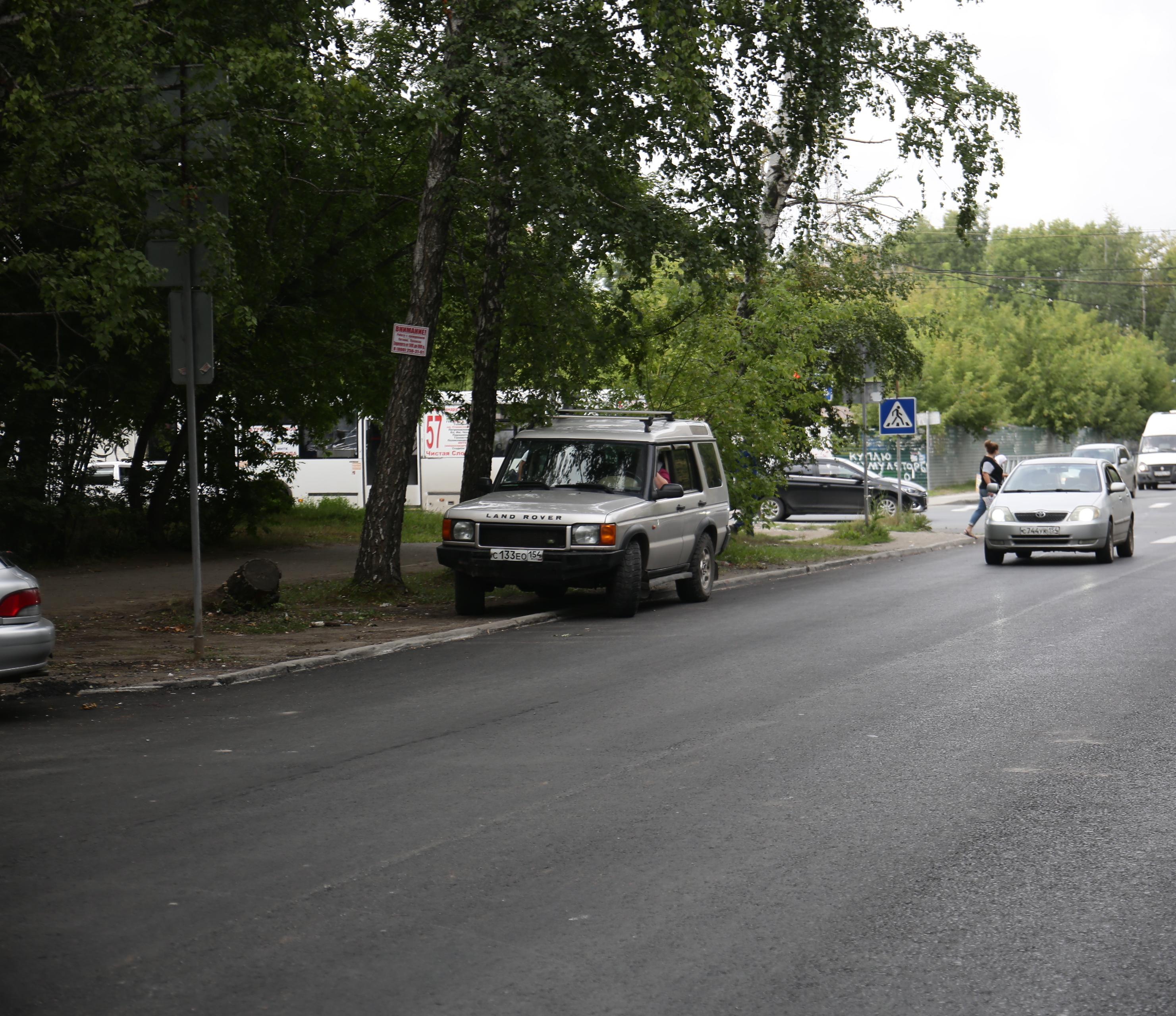 Многострадальную улицу Танкистов в Новосибирске отремонтировали