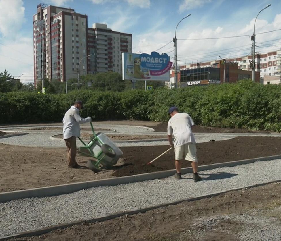 Уютный сквер с сибирскими елями и стелой разобьют возле ДК «Строитель»