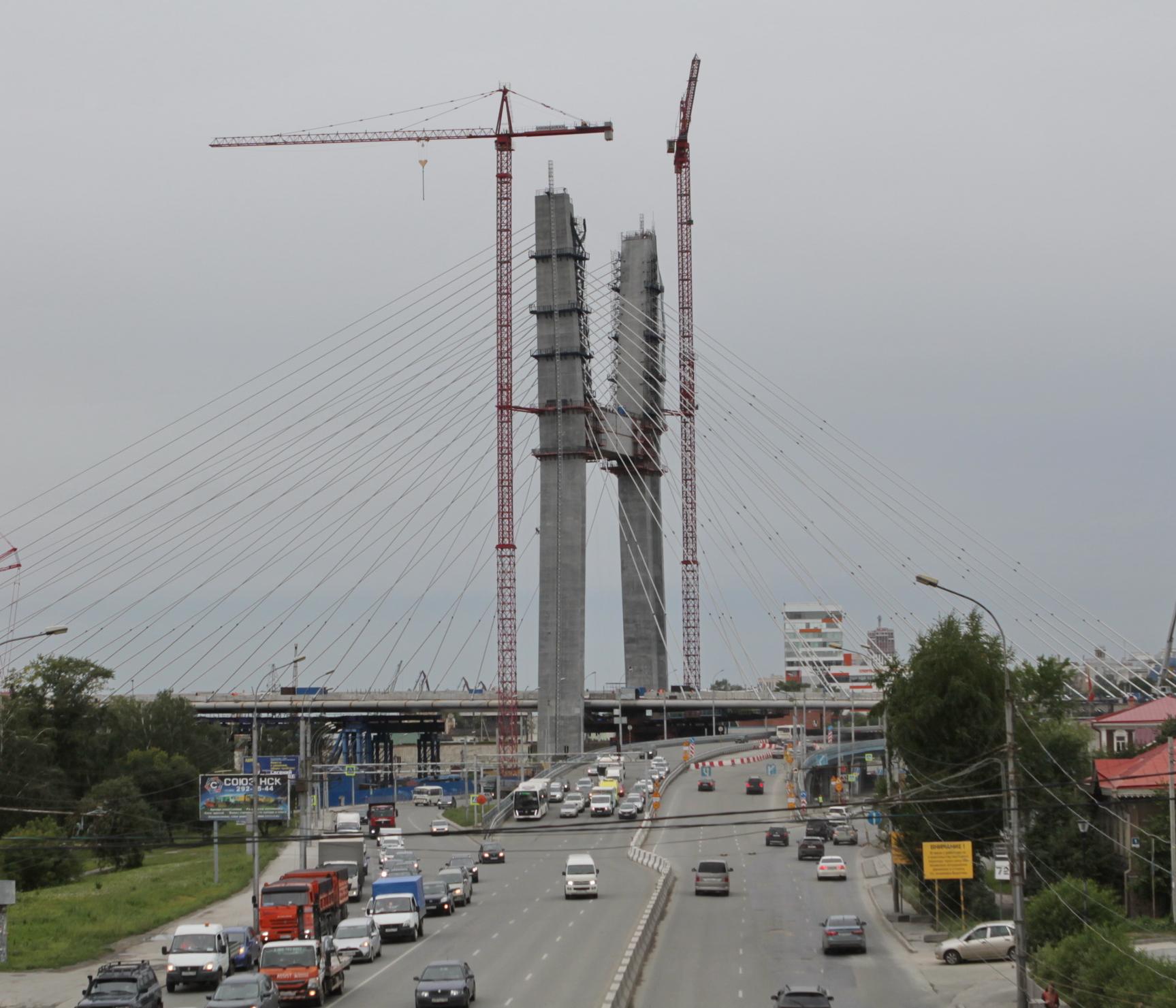 Монтаж вантовой системы четвёртого моста завершили в Новосибирске