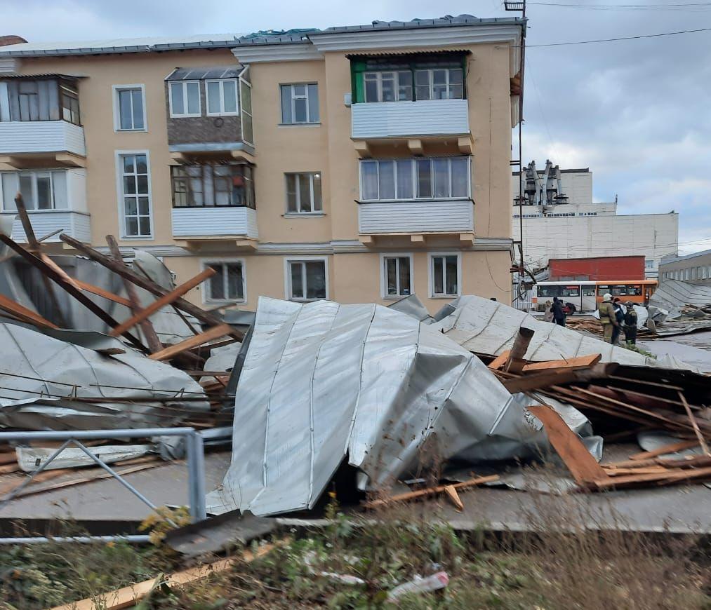 Жильцы пострадавшего от урагана общежития: «Нас полтора года уже трясёт»