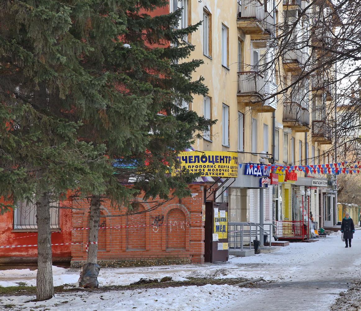 Город в городе: история и легенды улицы Богдана Хмельницкого