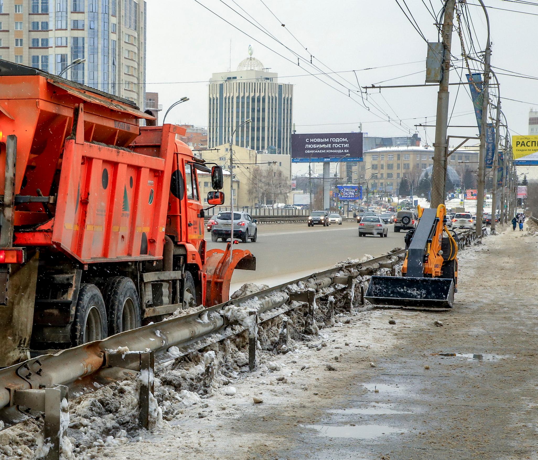 Новосибирская неделя: местная техника, лишние баннеры и рынок труда