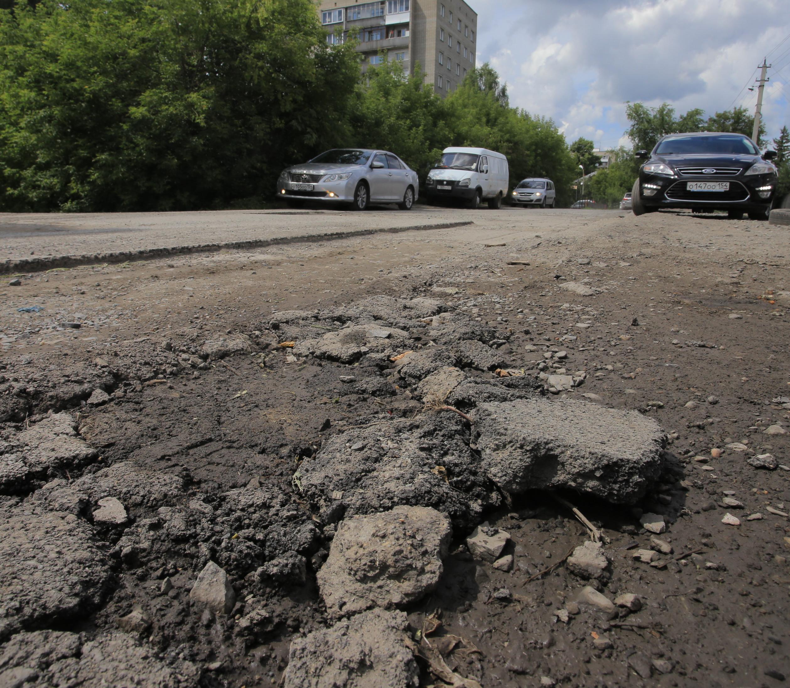 Новосибирск получил 180 миллионов на тротуары и дороги частного сектора