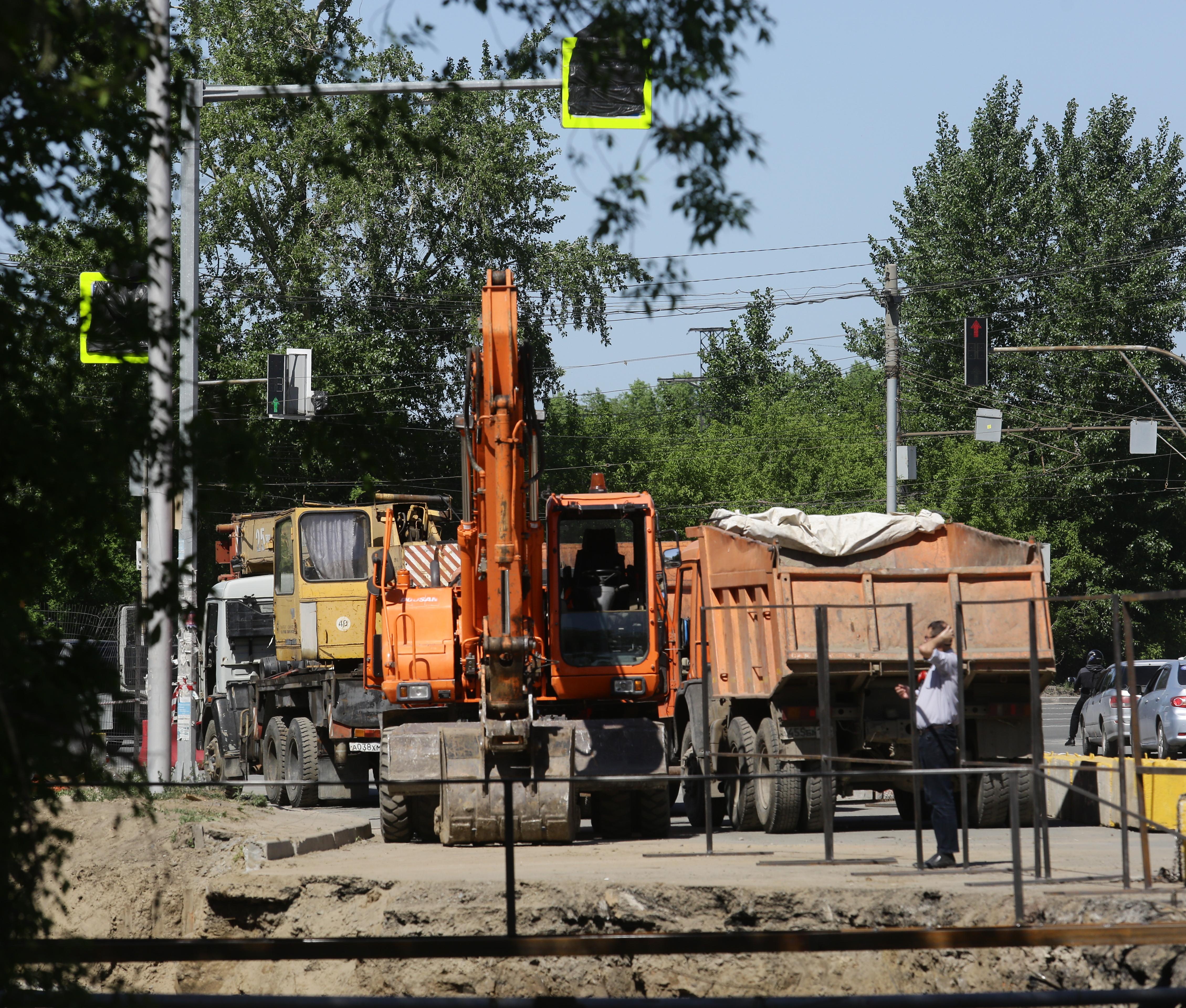 На кольце площади Кирова в Новосибирске сузили дорогу