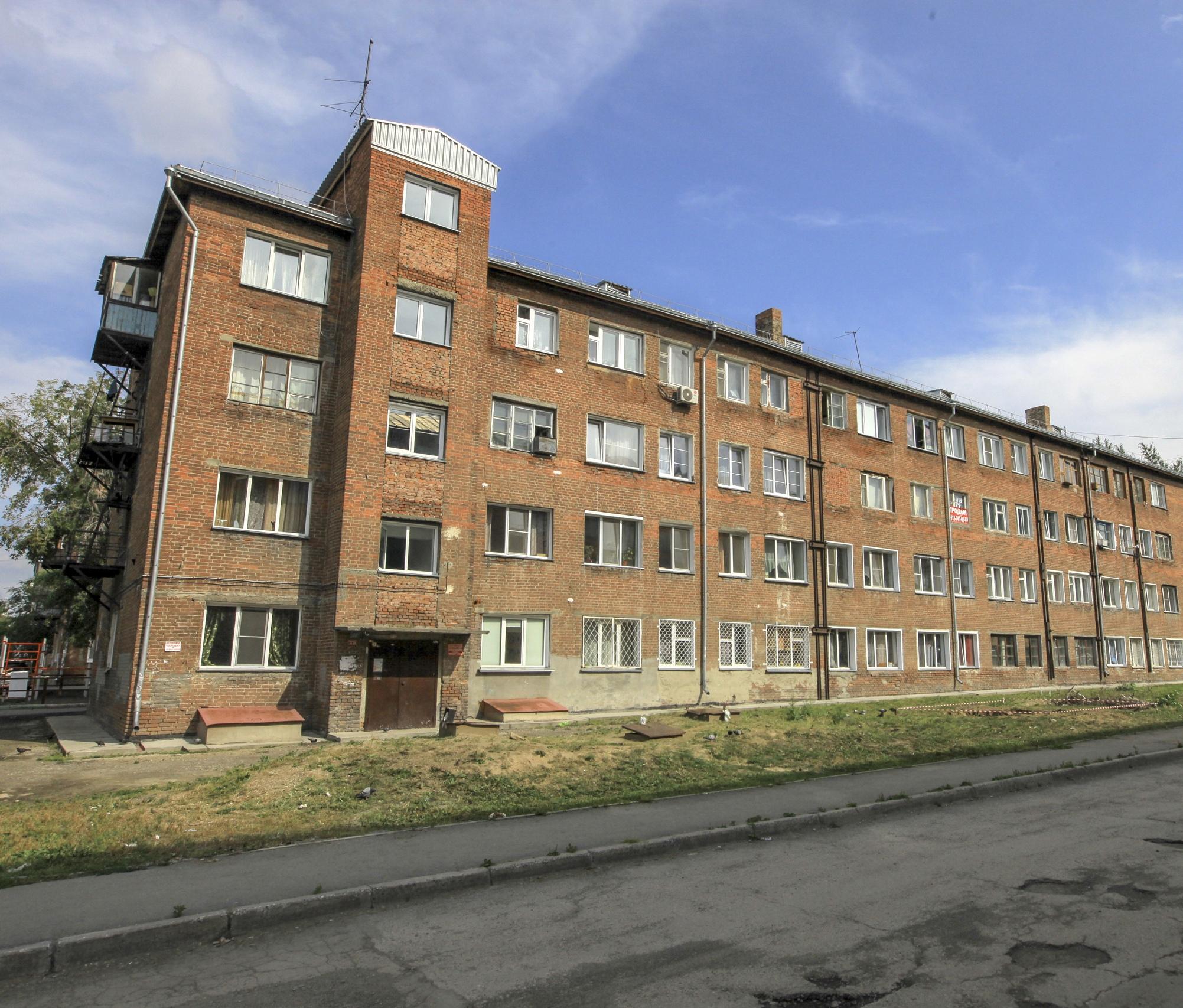 В Новосибирске снесут четырёхэтажный жилой дом в соцгородке на Пархоменко