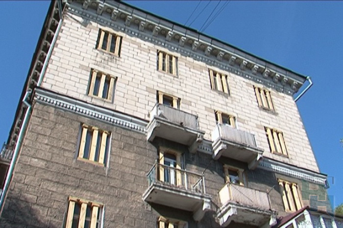 Ремонт конструкций пятиэтажного дома на ул.Сибиряков-Гвардейцев завершается Ремонт конструкций пятиэтажного дома на ул.Сибиряков-Гвардейцев завершается