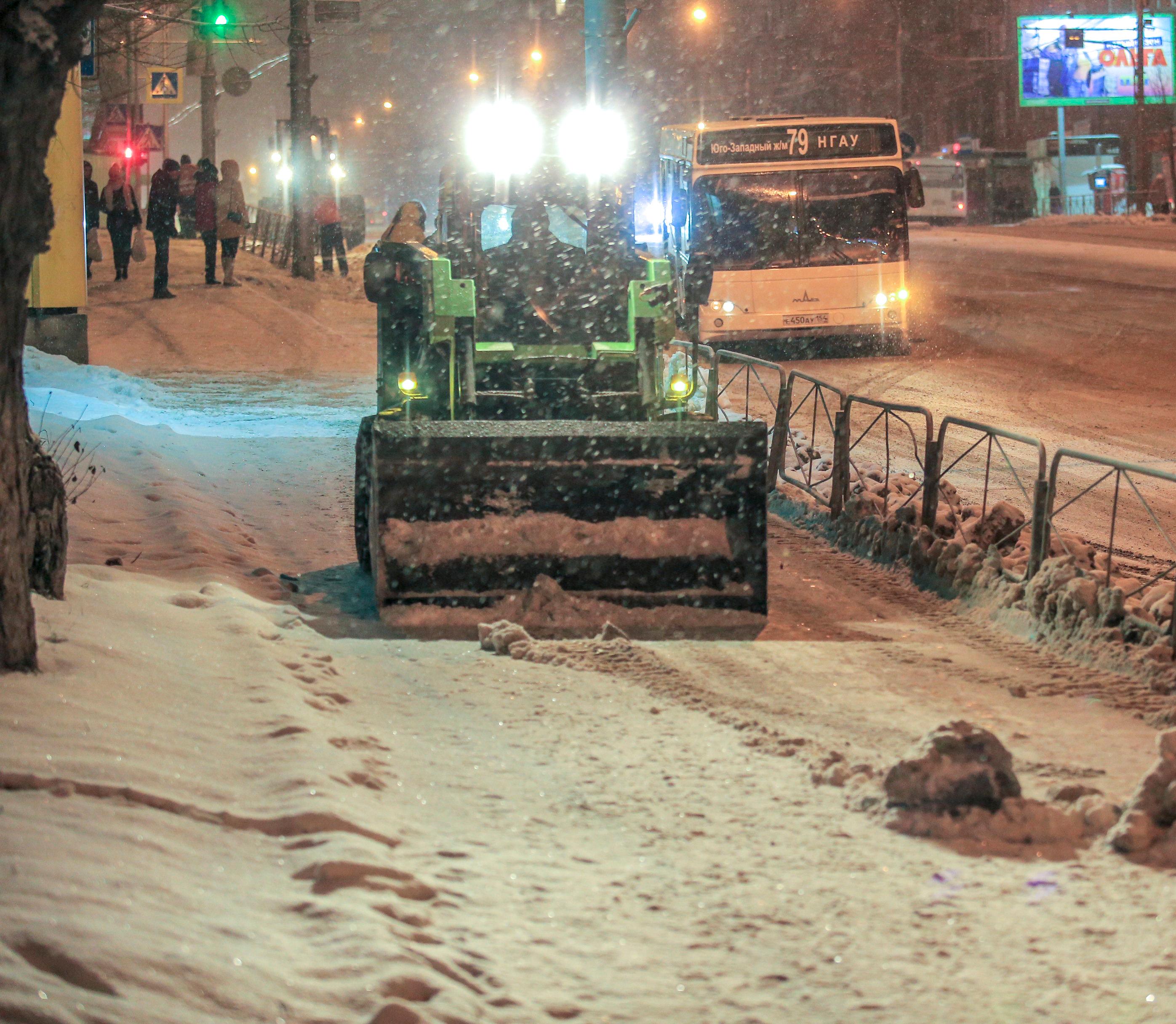 Где убирают снег в Новосибирске 19 февраля — список улиц