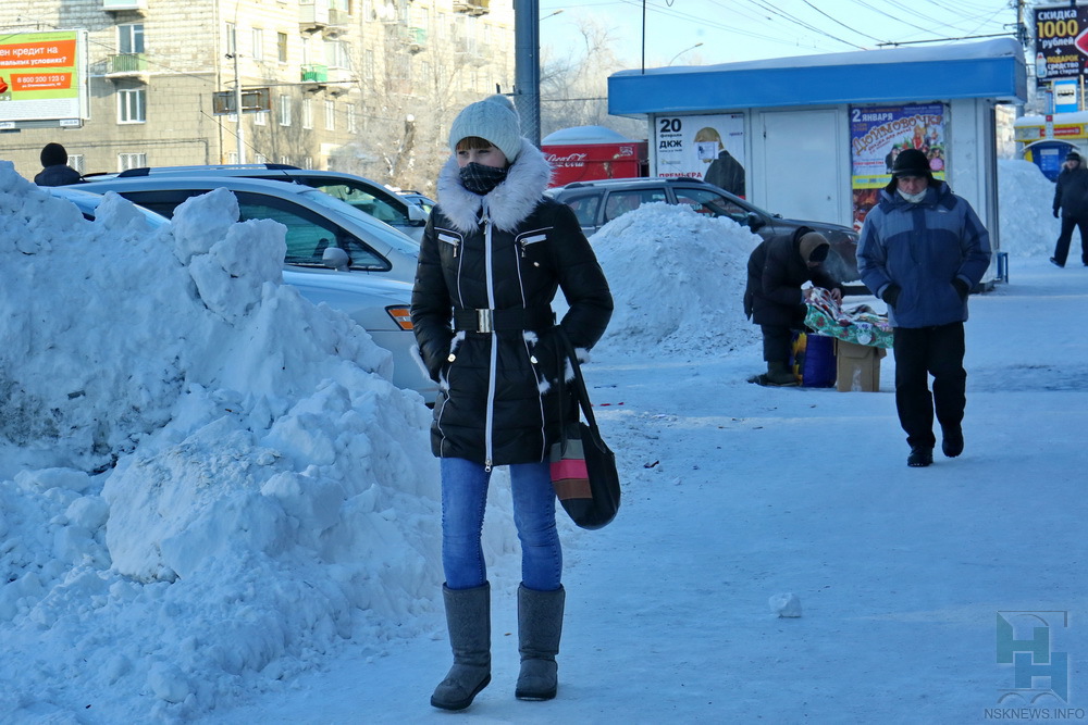 Сильные морозы в новосибирске. Новосибирск зимой люди. Мороз 40 градусов. Новосибирск минус 40. Как одеваться в Новосибирске зимой.