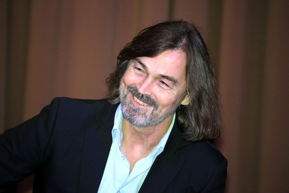 никас сафронов сейчас