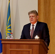 Полпред Серышев поздравил с праздником новосибирское соединение ПВО