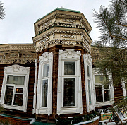 Памятнику деревянного барокко в Новосибирске отремонтируют крышу