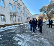Здание ДГКБ №1 Новосибирска с упавшим потолком будут проверять две недели
