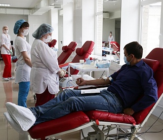 Центр крови проверяет доноров на антитела к коронавирусу