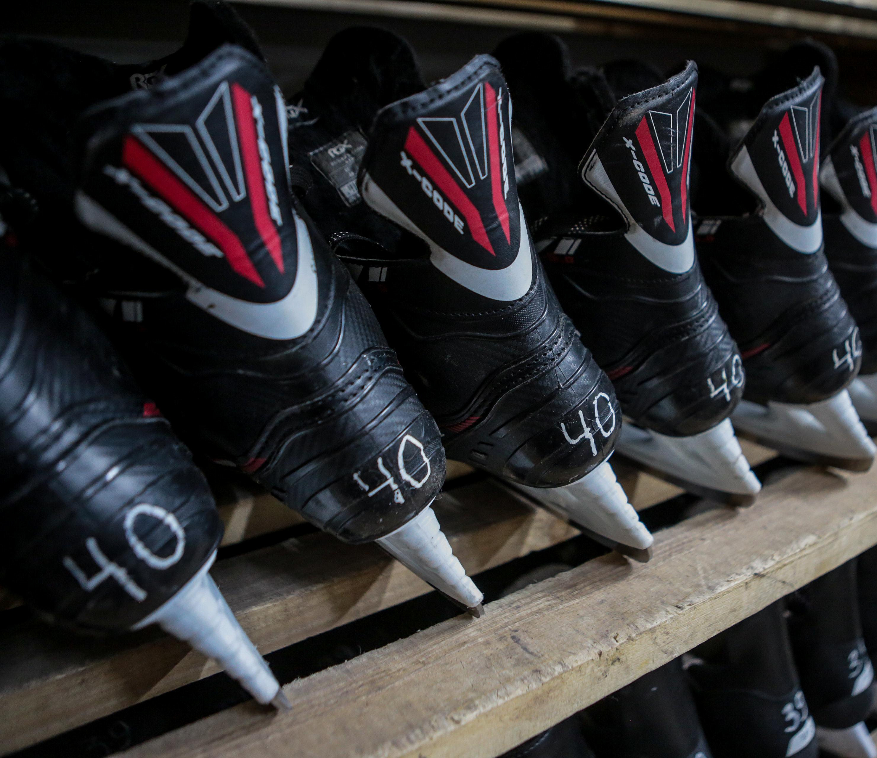 Первый в этом сезоне каток открыли на левом берегу Оби в Новосибирске