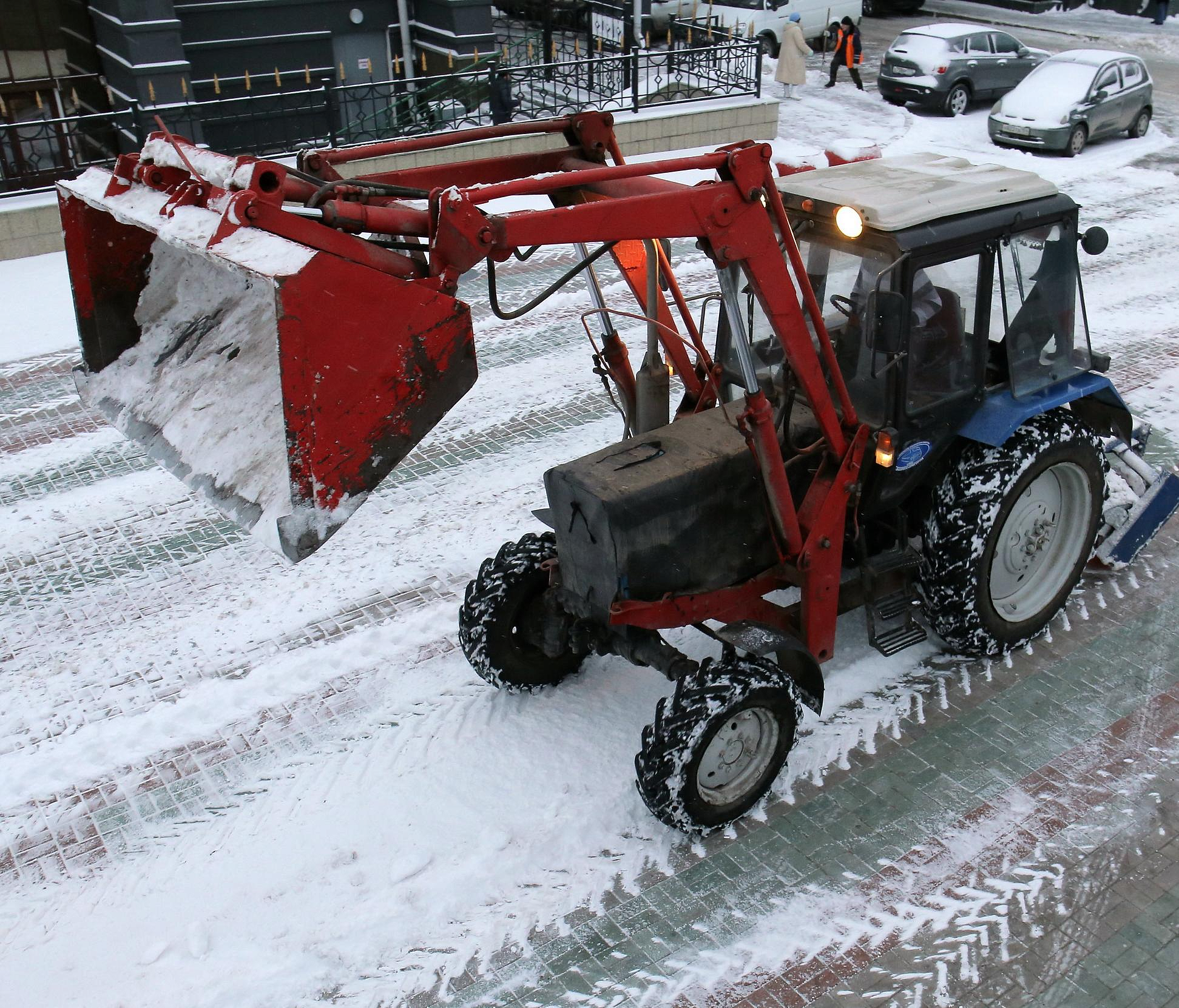 Где будут убирать снег 8 и 9 марта в Новосибирске — список улиц