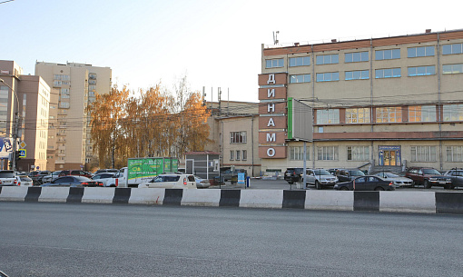 Парк разобьют на месте платной парковки у бассейна «Динамо»