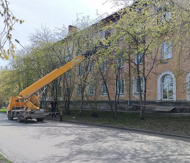 По 100 тысяч получат жильцы треснувшего дома на Саввы Кожевникова