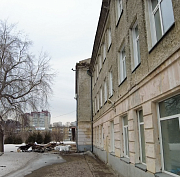 Одну из старейших школ Новосибирска впервые капитально ремонтируют
