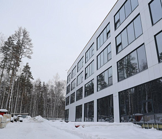 Учебный и исследовательский центры нового кампуса НГУ готовы на 70%