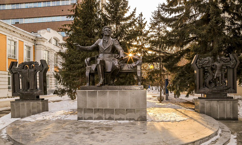 Запечатлёные навек: памятники музыкантам в Новосибирске