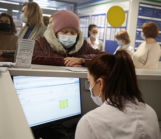 Ещё 2000 медиков вышли на борьбу с COVID-19 в Новосибирской области