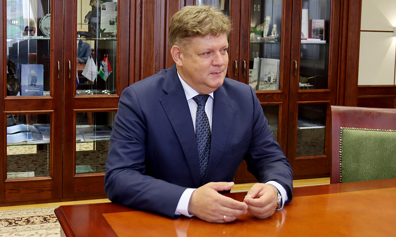 Полпред Серышев стал наставником для участника программы «Время героев»