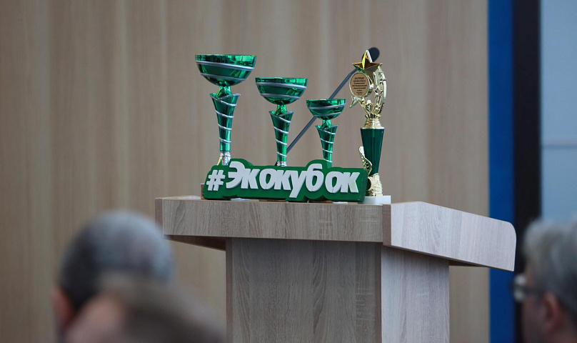 Участники межвузовского экокубка взялись за сохранение озера Чаны