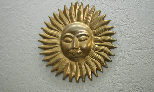 Музей Солнца: когда нужно подсветить себе настроение