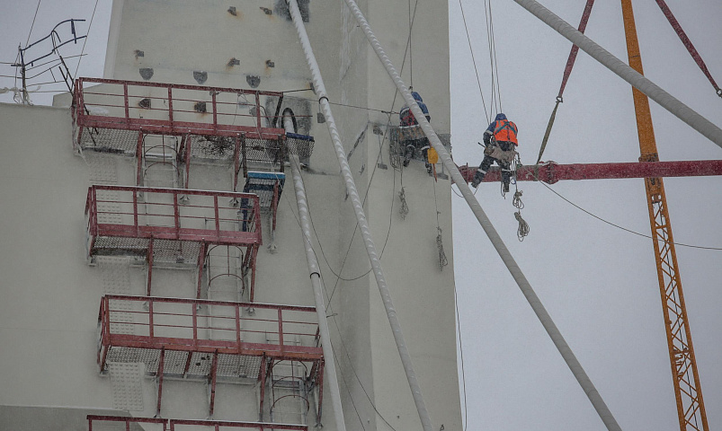 Более 300 работников строят четвёртый мост в Новосибирске