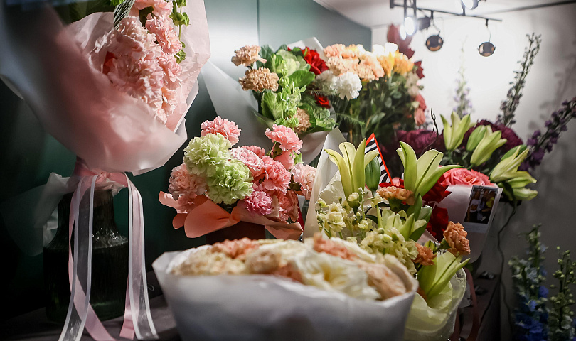 Готовимся ко Дню матери: флорист раскрыла секреты идеального букета