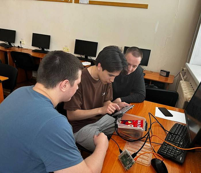 «Урну» для голосования с компьютерным зрением разработали в НГТУ НЭТИ