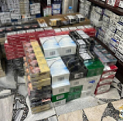 Полиция изъяла вейпы и сигареты на 1,3 млн рублей в Новосибирске