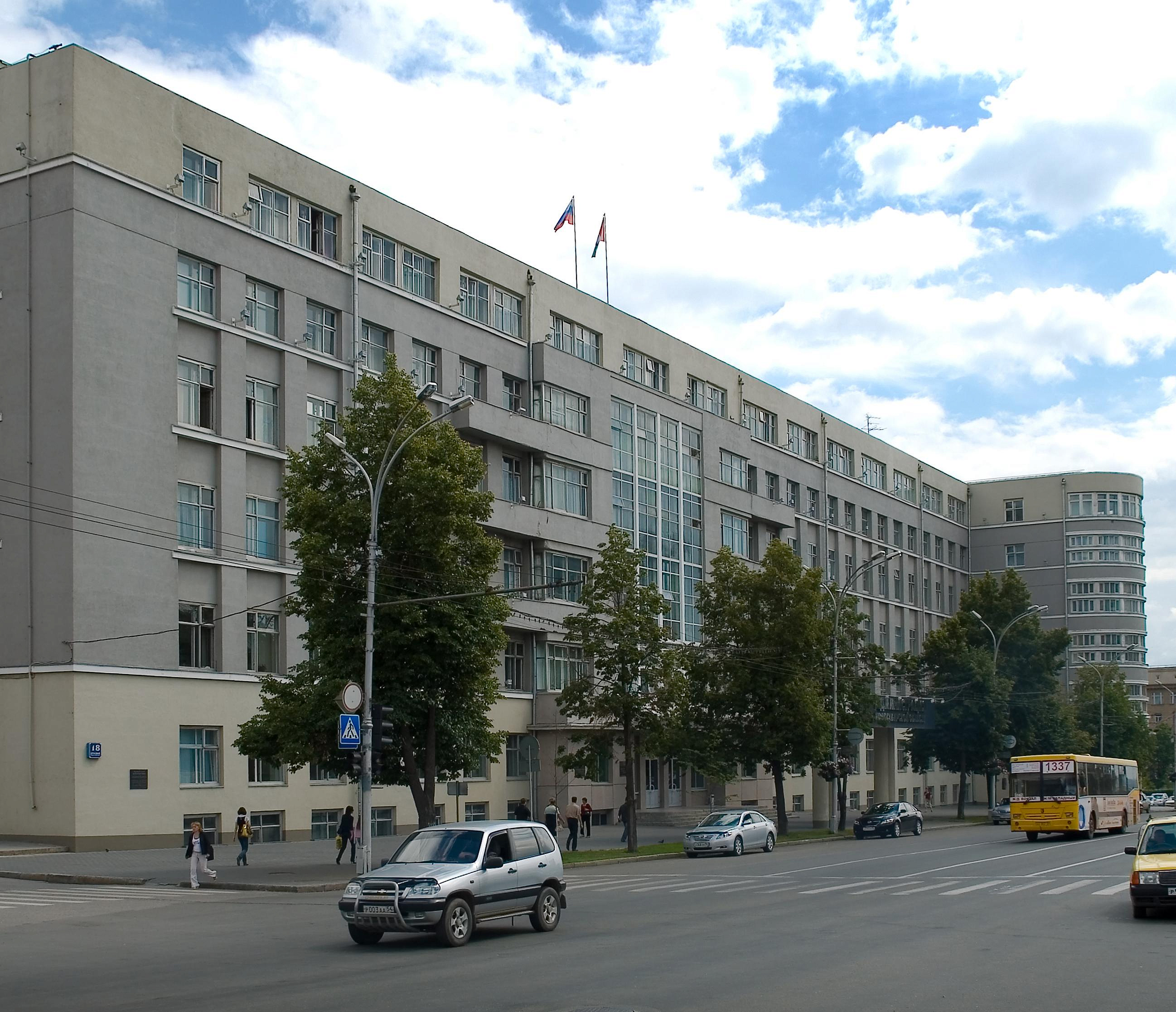 Ветеран СВО поможет минсоцтруда в работе с бойцами в Новосибирске