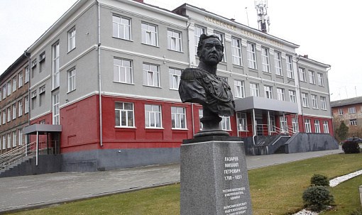 Ремонт кадетского корпуса в Новосибирске продолжат — депутат Иванинский