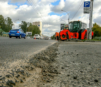 За ямы на проспекте Дзержинского оштрафуют компанию-подрядчика