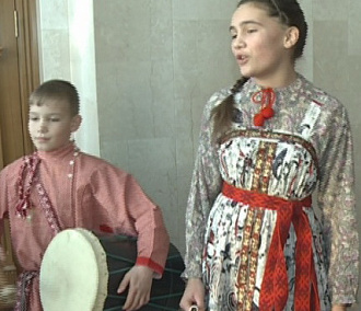 Что творят музыканты с электрогармонью на Маланинском фестивале в Новосибирске