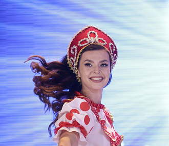Сибирячка стала вице-мисс на конкурсе красоты для глухих в Таиланде