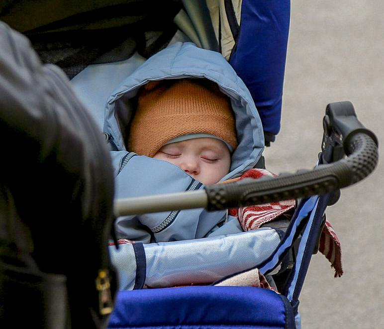 Четверть опрошенных новосибирцев взяли ипотеку после рождения детей