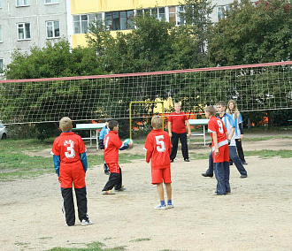 Ребята нашего двора: как увлечь ребёнка спортом в Новосибирске
