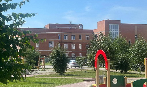Трёхэтажную школу на 550 парт в посёлке Элитный достроят к концу года