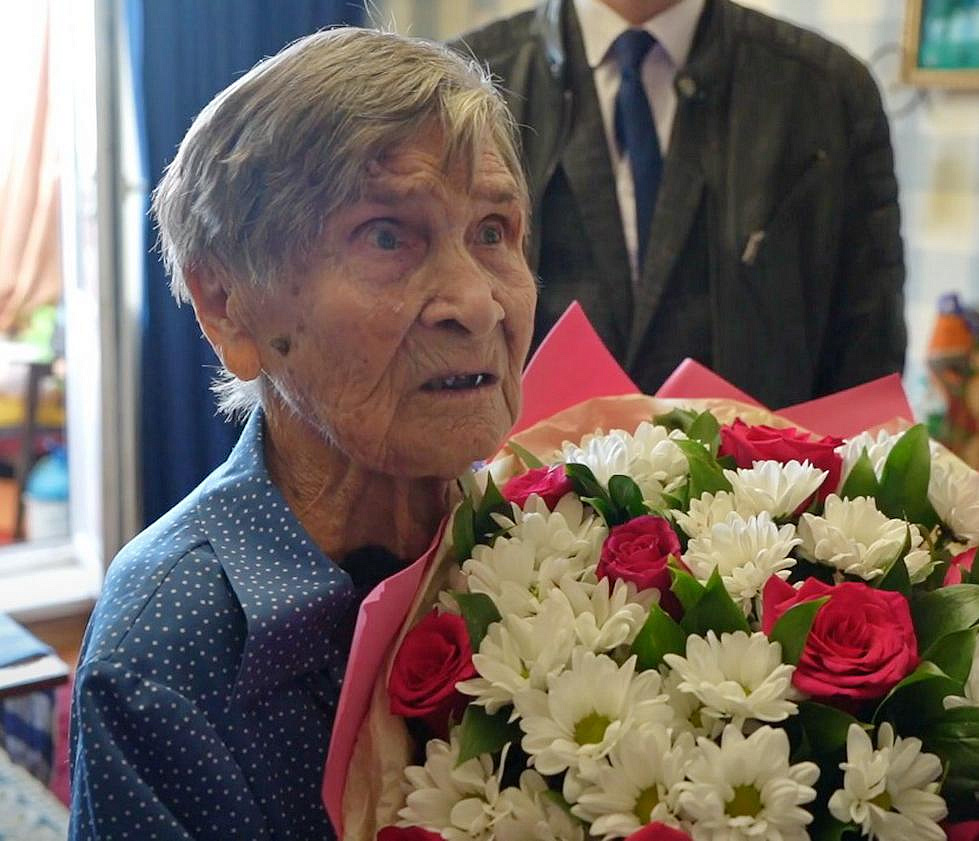 100-летняя железнодорожница из Новосибирска раскрыла секрет долголетия