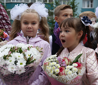 Акция «Дети вместо цветов» стартует к 1 сентября в Новосибирске
