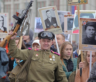 «Мы фашистские каски топтали»: Новосибирск готовится к 73-летию Победы