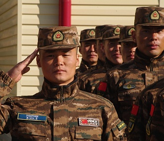 Китайский спецназ участвует в учениях Росгвардии в Новосибирске