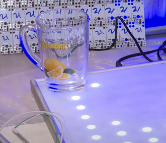 Уникальную жидкость для долговечных светильников создали в Новосибирске