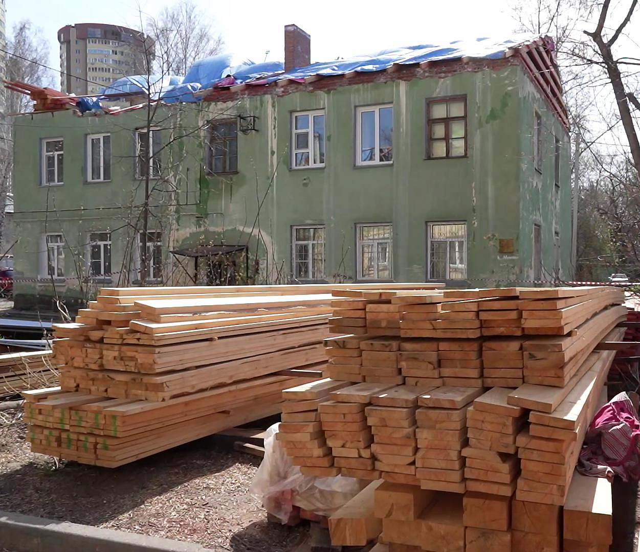 1500 домов Новосибирска осмотрят для корректировки сроков капремонта