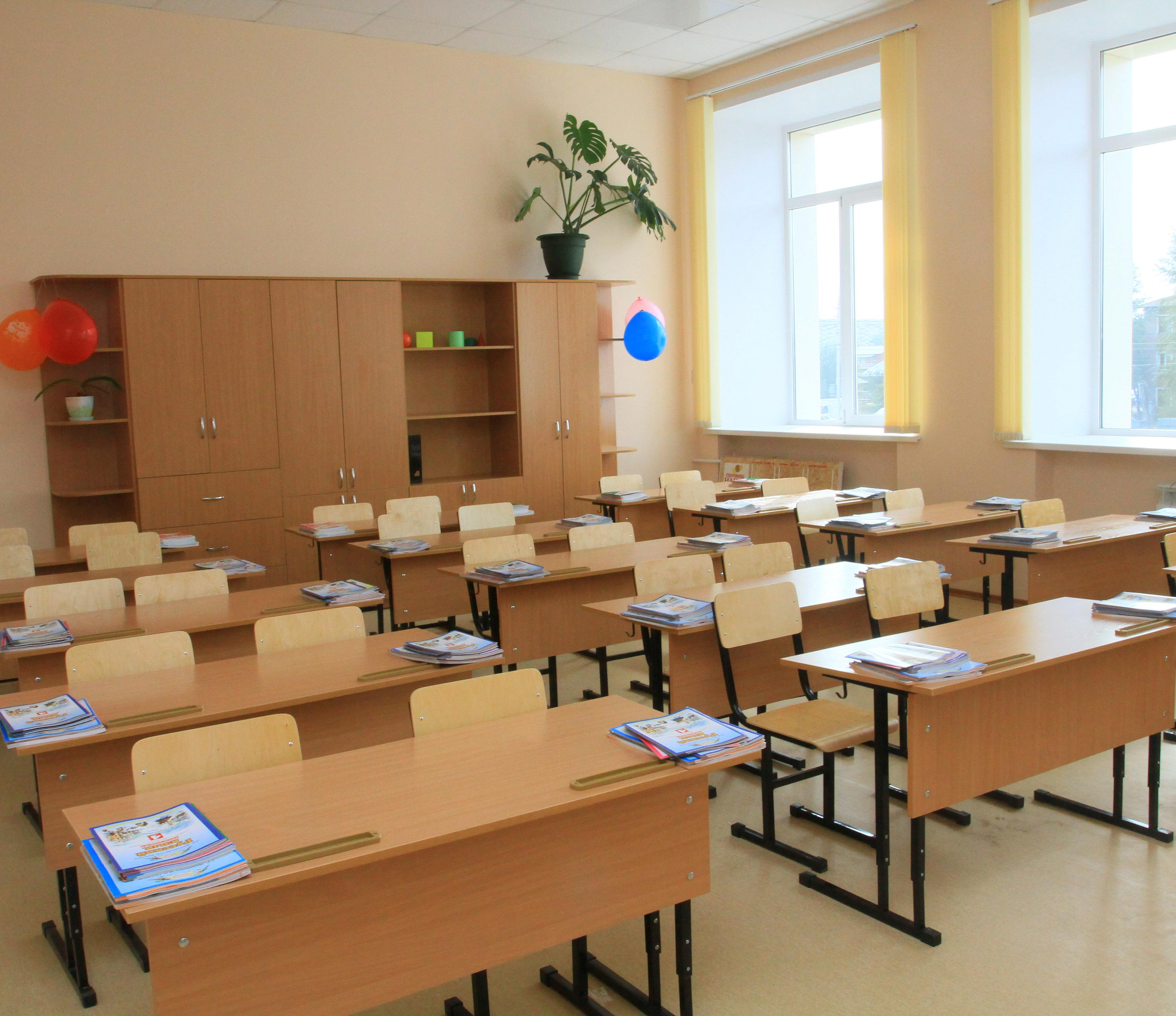 Новосибирские школьники пойдут на осенние каникулы в конце октября
