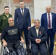 Медаль Жукова вручили под Новосибирском участнику СВО